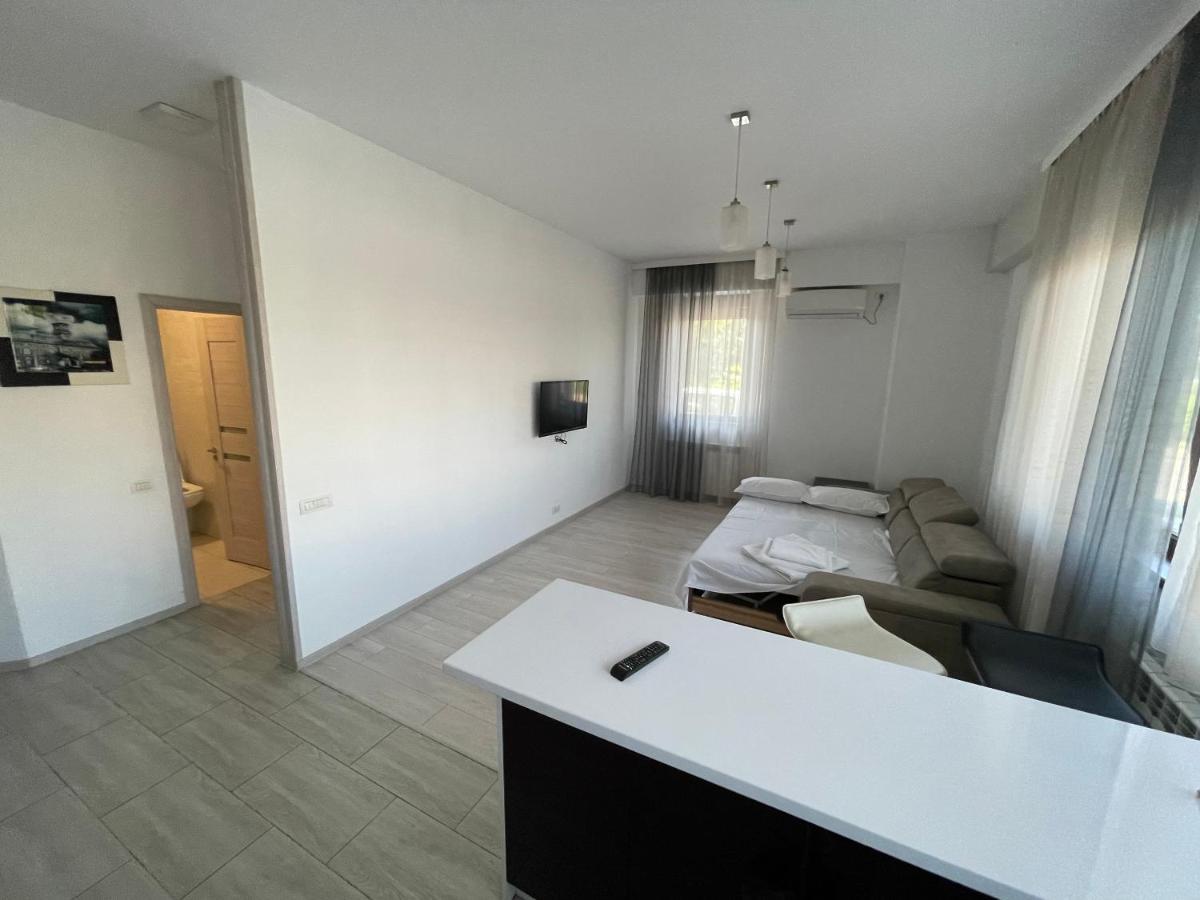 Mamaia Lake Apartments كونستانتا المظهر الخارجي الصورة