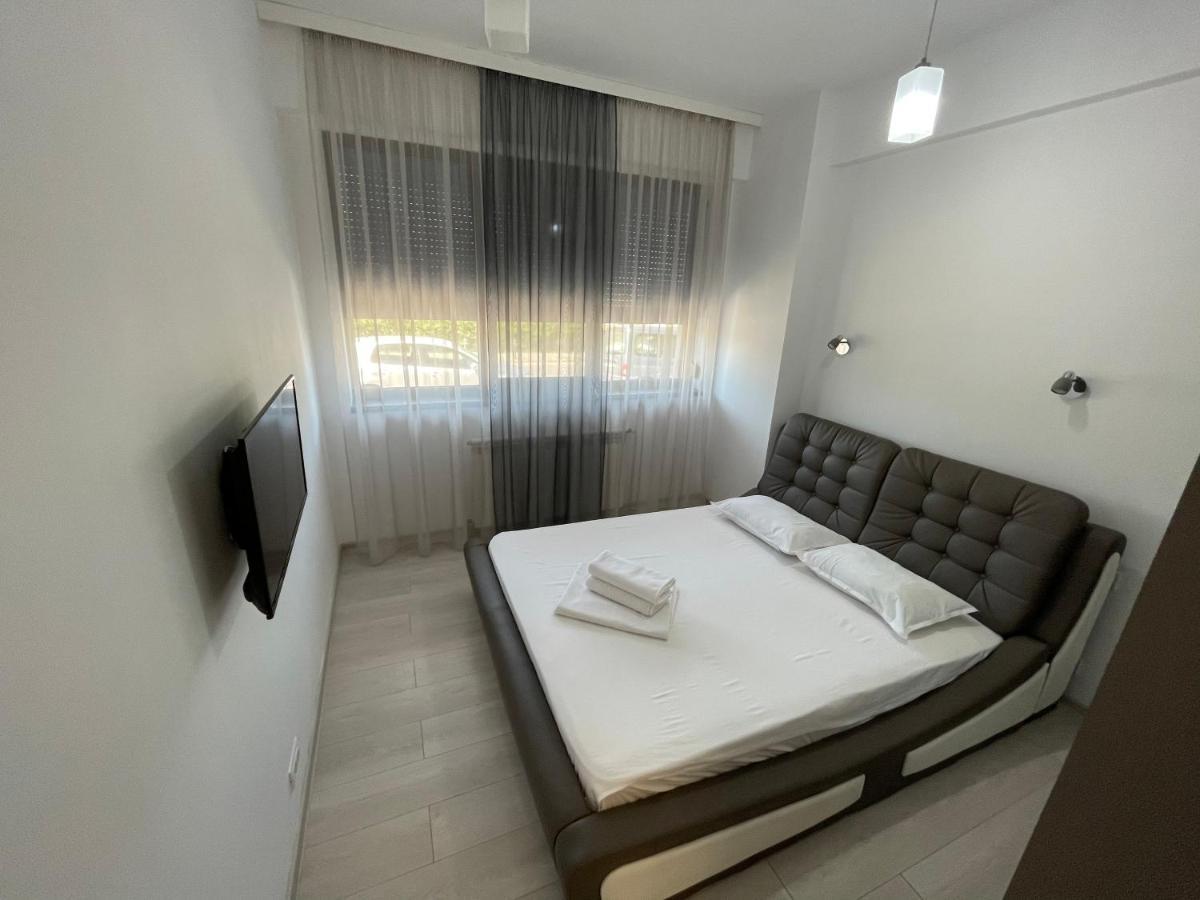 Mamaia Lake Apartments كونستانتا المظهر الخارجي الصورة
