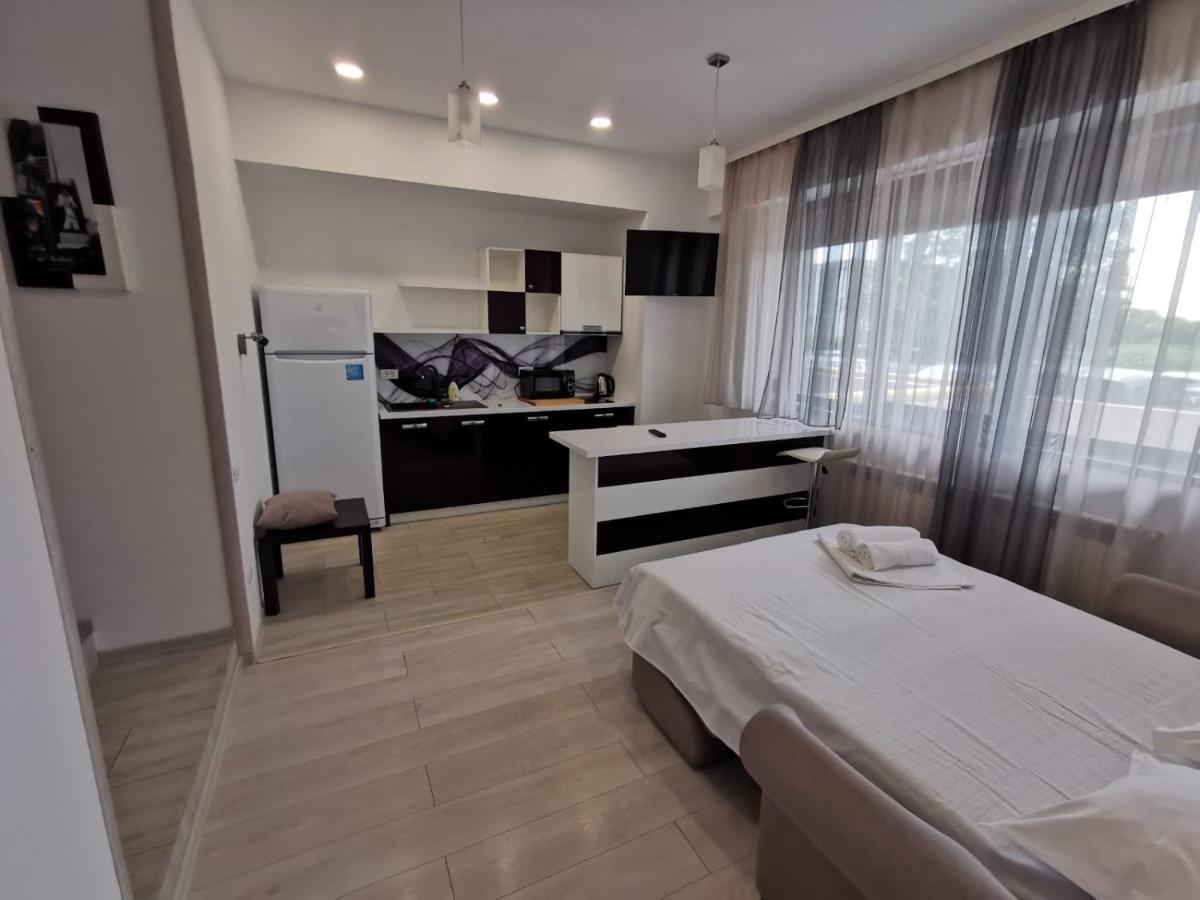 Mamaia Lake Apartments كونستانتا المظهر الخارجي الصورة