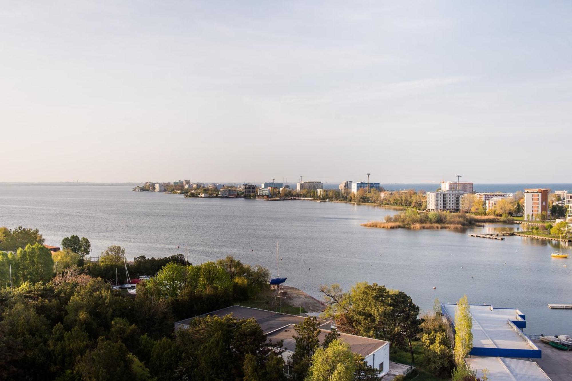 Mamaia Lake Apartments كونستانتا المظهر الخارجي الصورة